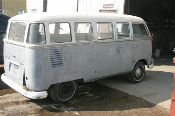 1961-vw-deluxe-bus-497.jpg